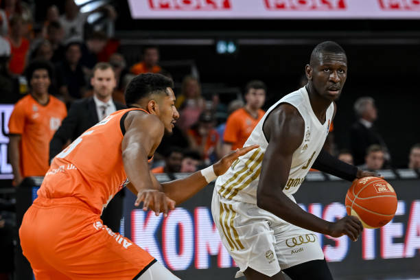 对手的适应 对手的适应