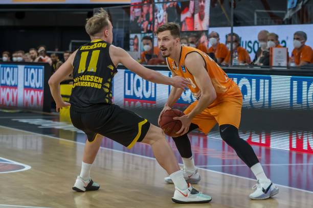 0年新低 0年新低