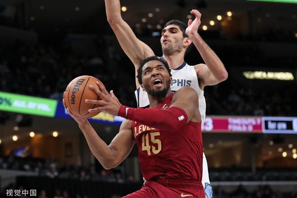 崭露头角后 崭露头角后